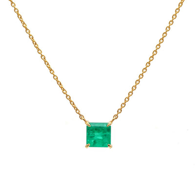 Signature Colombian 18K Yellow Gold Emerald Pendant Necklace