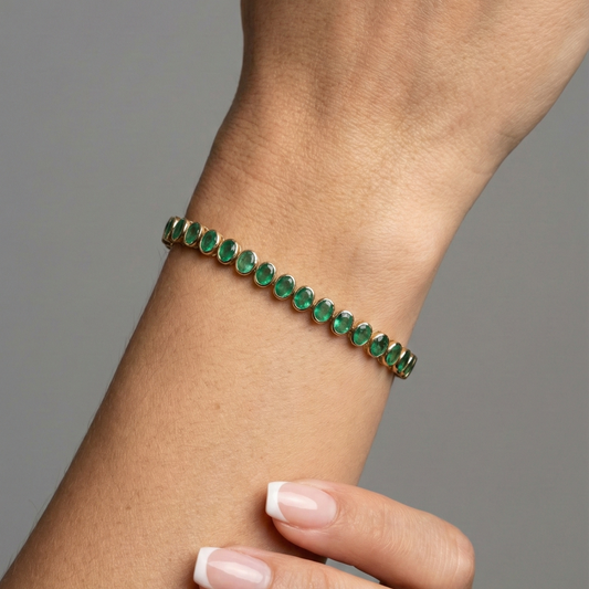 Brilliant Green 14 Oval Emerald & Yellow Gold Bracelet