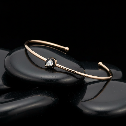 Radiant Tide Diamond Bangle Bracelet in 14K Yellow Gold