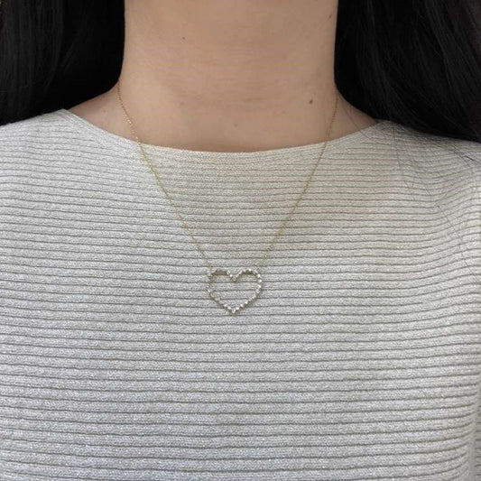 Heart Shape Pendant Necklace in 14K Yellow Gold