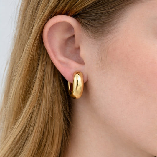Polished Chunky Hoop Earrings in 14K Yellow Gold