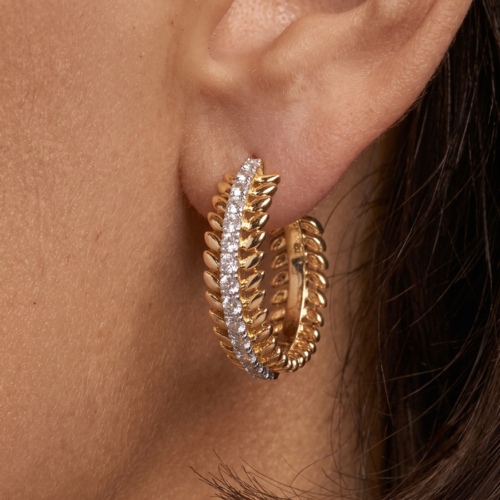 Leaf Link Diamond Hoop Earrings in 14K Yellow Gold