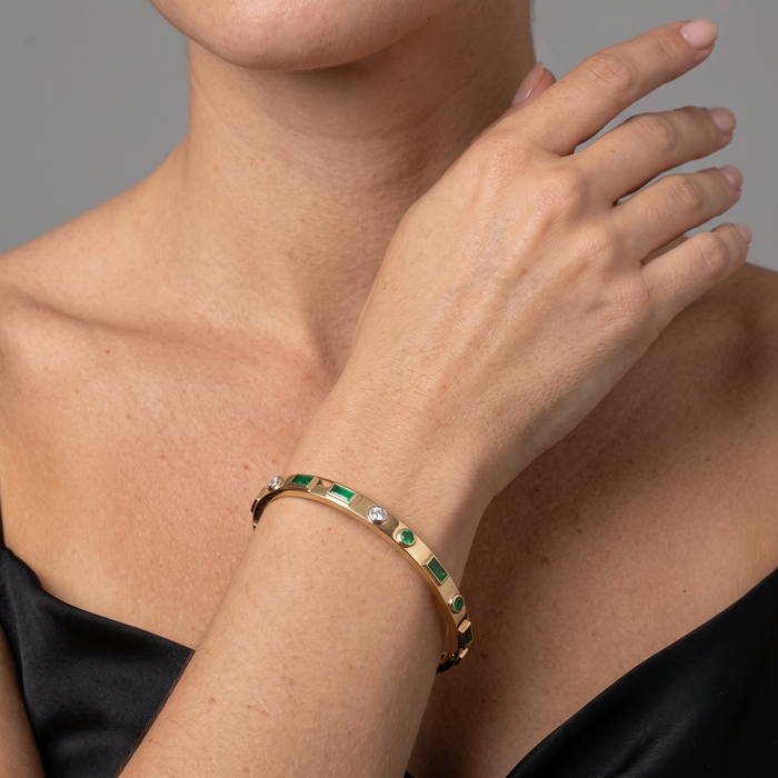 Jade Eclipse Emerald Cut Bracelet in 14K Yellow Gold
