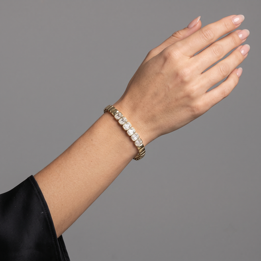 Emerald Cut Diamond Bezel Tennis Bracelet in 14K Gold
