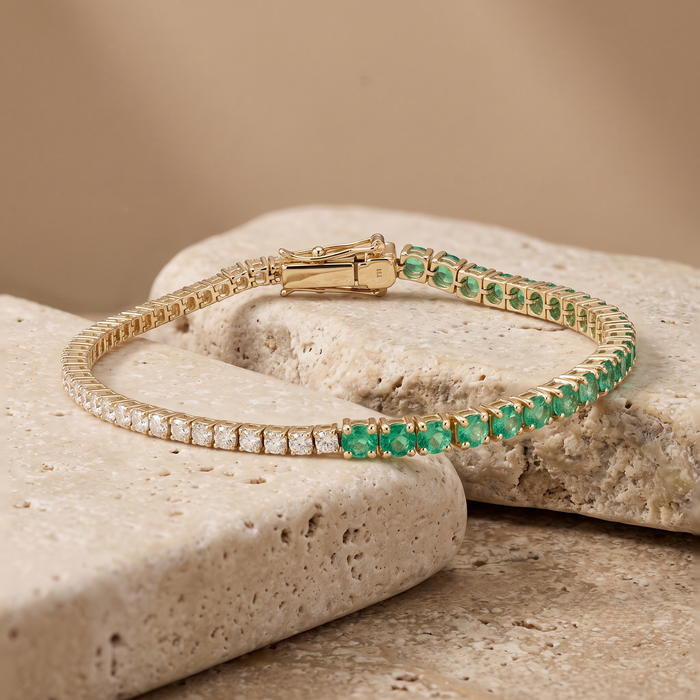 Graduated Emerald Diamond Tennis Bracelet in 14K Yellow Gold