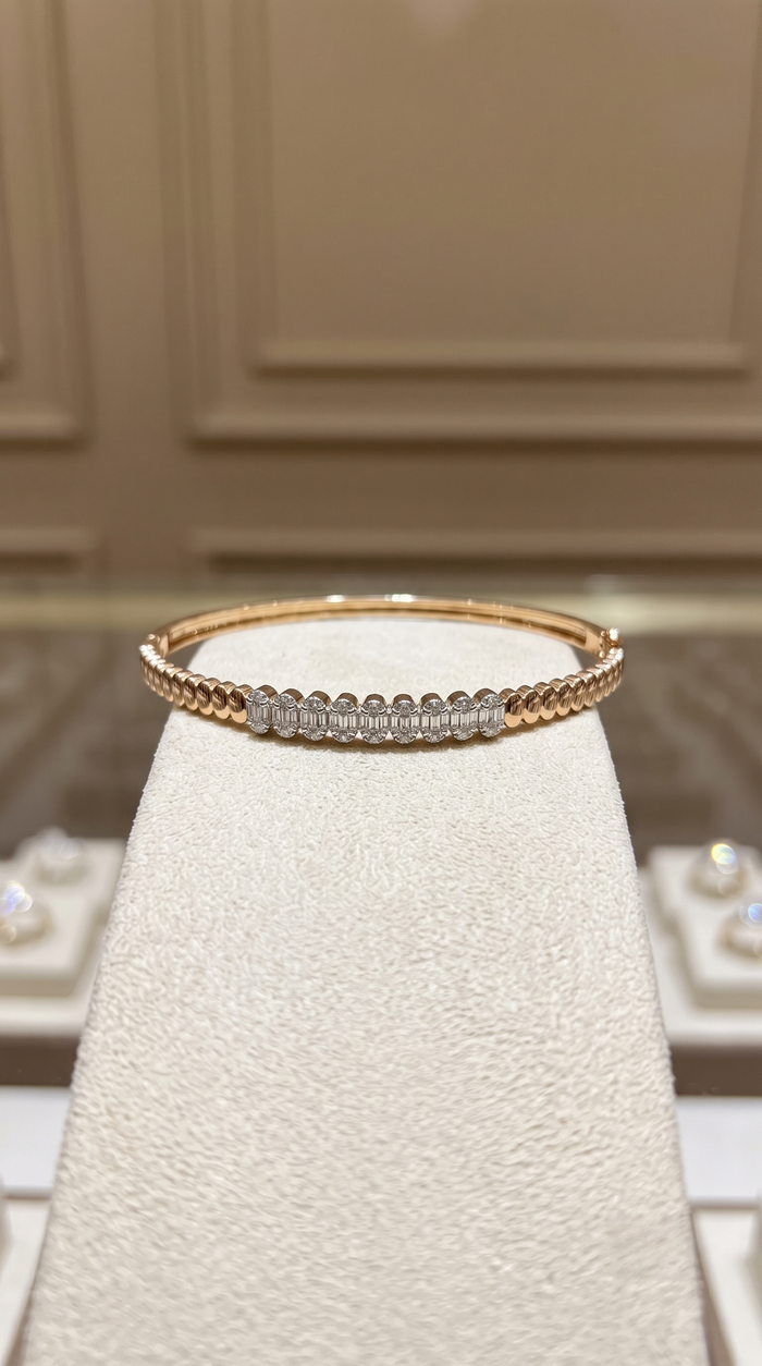 Opulent Line Diamond Accent Ridge Bracelet in 14K Yellow Gold