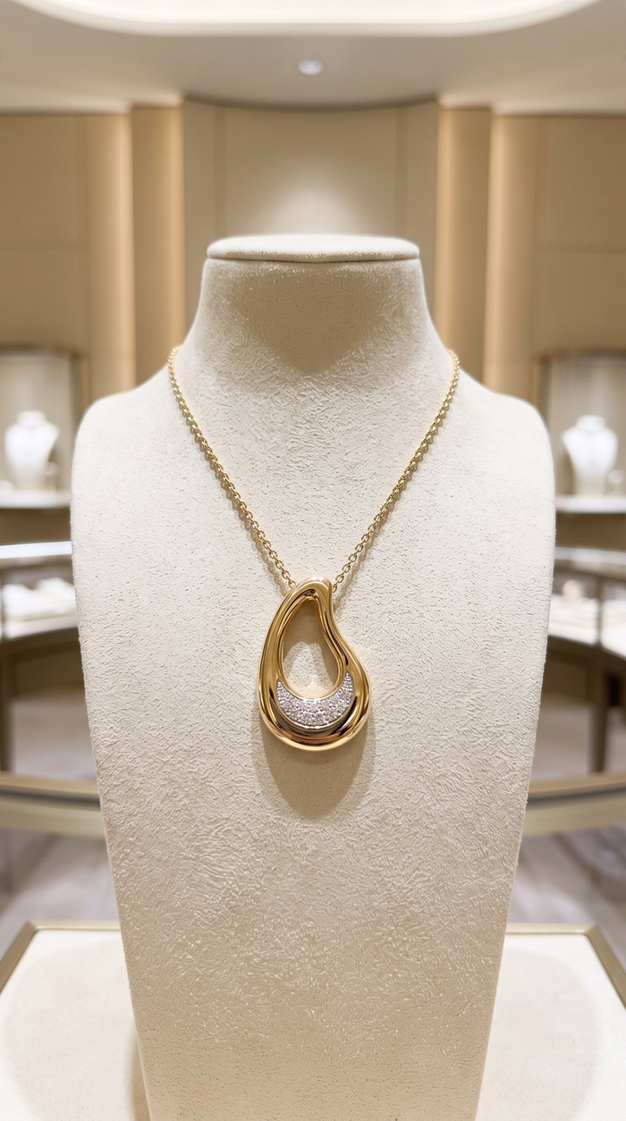 Teardrop Gold Pendant Necklace in 14K Yellow Gold