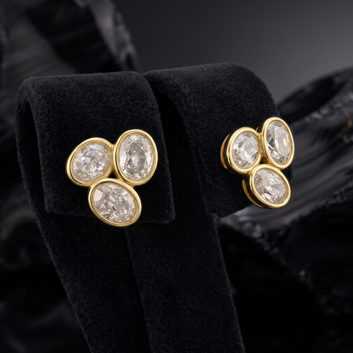 Triple Oval Cluster Stud Earrings in 18K Yellow Gold