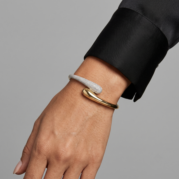 Diamond Dusk Bangle Bracelet in 14K Yellow Gold