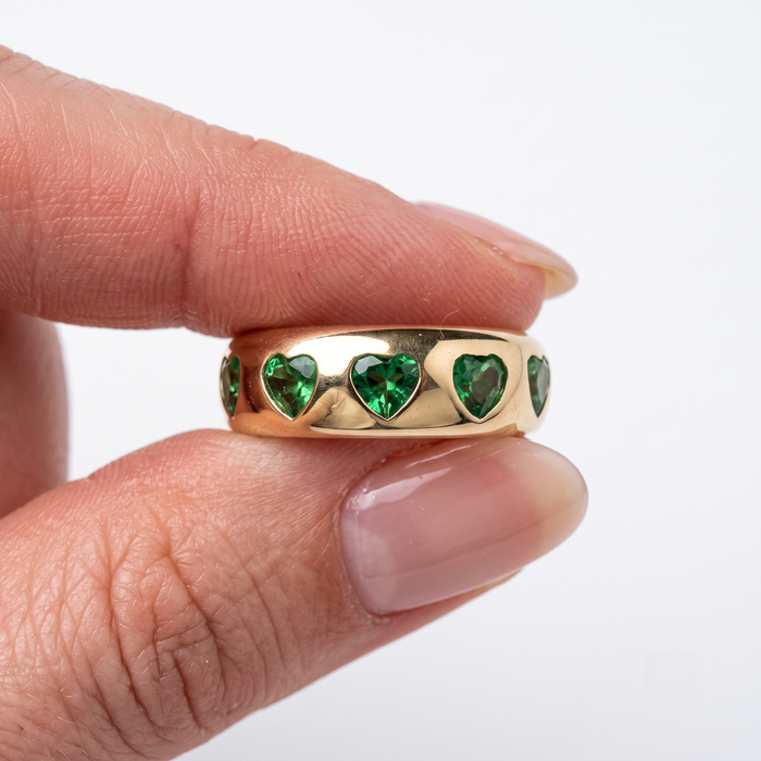 Heart-Shaped Green Emerald 14K Emerald Band Ring