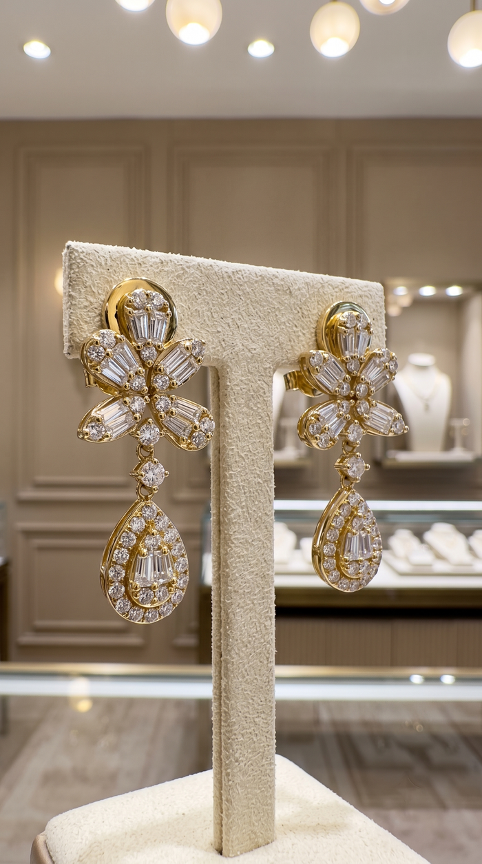 Diamond Fall Glittering Drops Earrings in 14K Yellow Gold