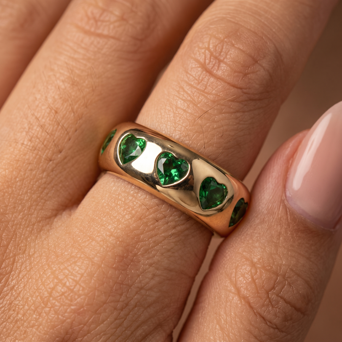 Heart-Shaped Green Emerald 14K Emerald Band Ring