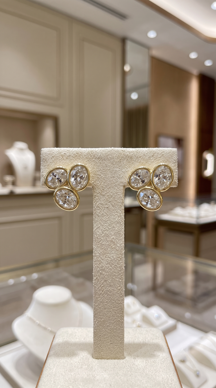 Triple Oval Cluster Stud Earrings in 18K Yellow Gold