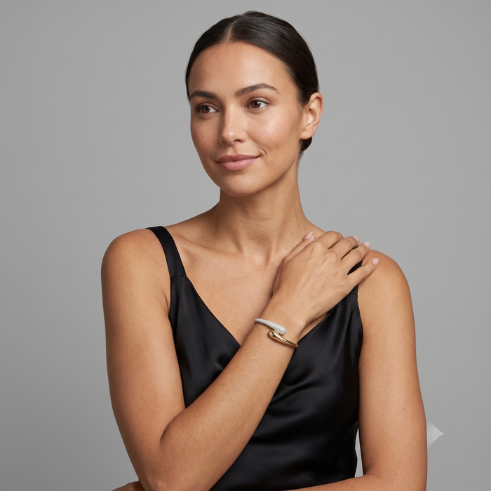 Diamond Dusk Bangle Bracelet in 14K Yellow Gold