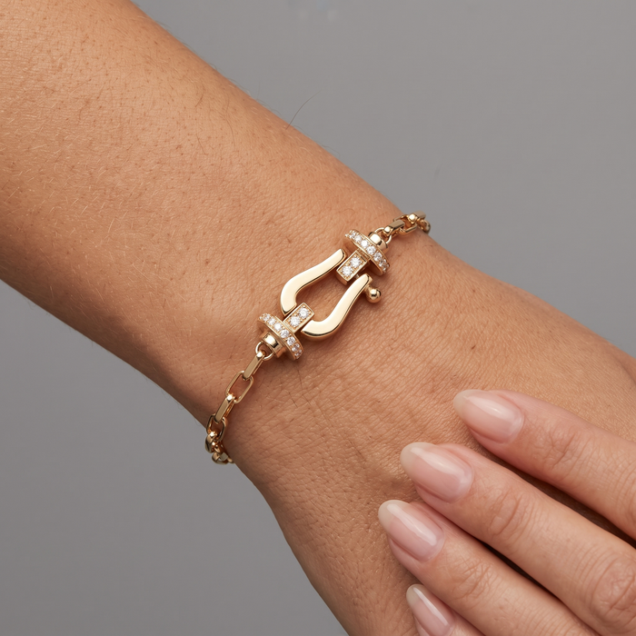 Diamond Buckle Clasp Chain Bracelet in 14K Yellow Gold