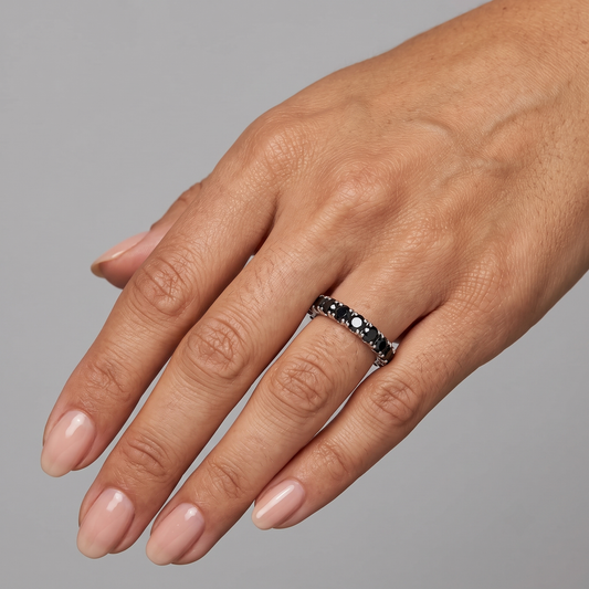 Beautifully Shades Blue Sapphire 14K Diamond Band Ring