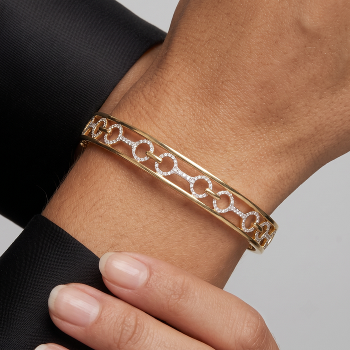 Link Luxe Diamond Bangle Bracelet in 14K Yellow Gold