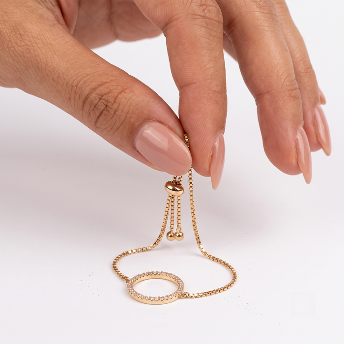 Round Diamond Halo Bracelet in 14K Yellow Gold