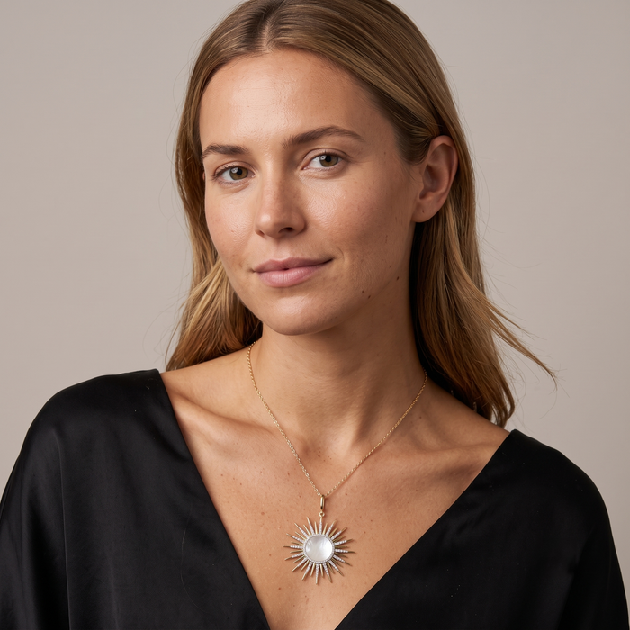 Diamond Malachite Pearl Pendant Necklace in 14K Yellow Gold