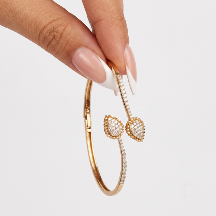 Diamond Nova Bangle Bracelet in 14K Yellow Gold