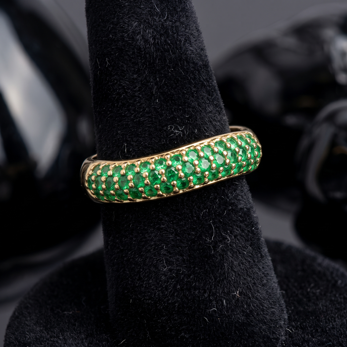 Elegant Emerald Pave 14K Gold Band Ring