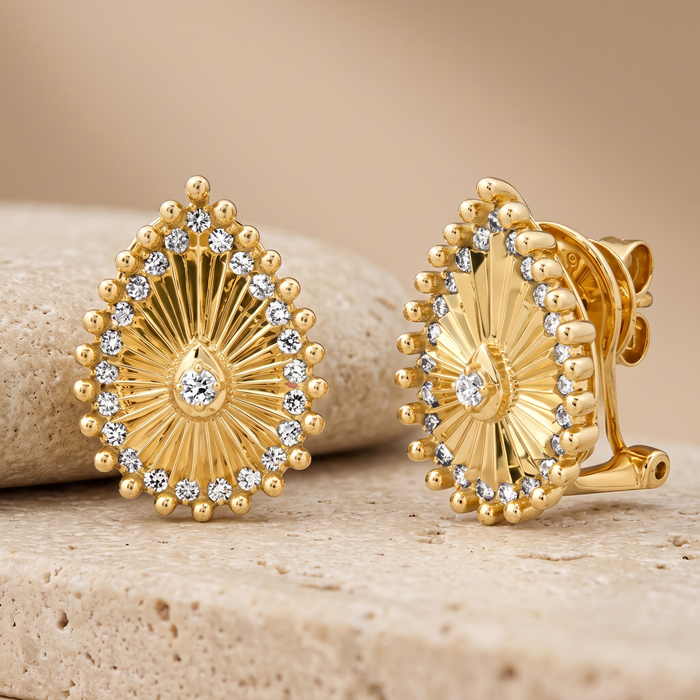 Diamond Stud Earrings in 14K Yellow Gold