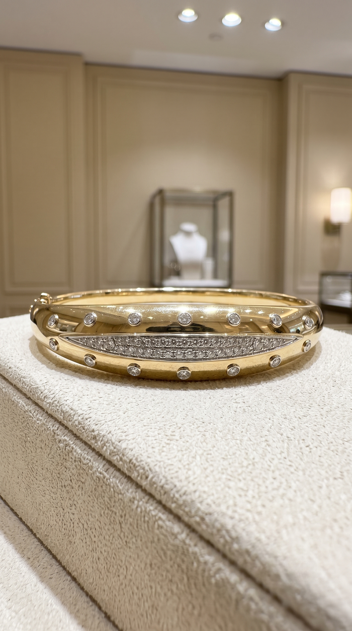 Floral Radiance Bangle Bracelet in 14K Yellow Gold