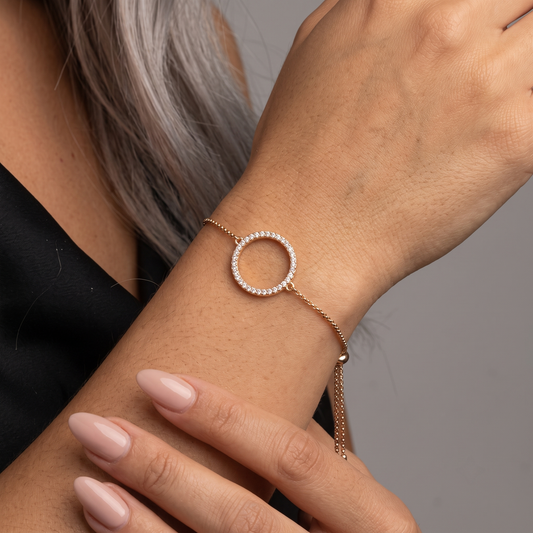 Round Diamond Halo Bracelet in 14K Yellow Gold
