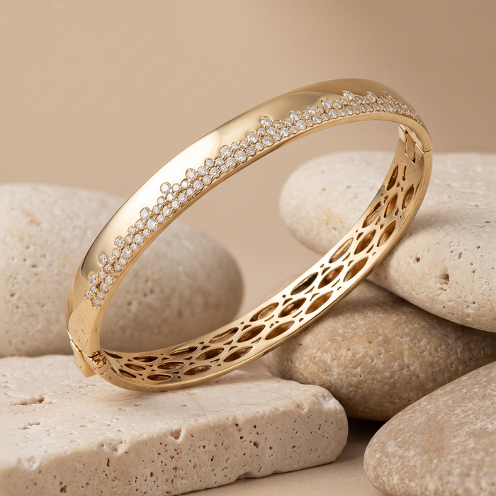 Diamond Bangle in 14K Yellow Gold