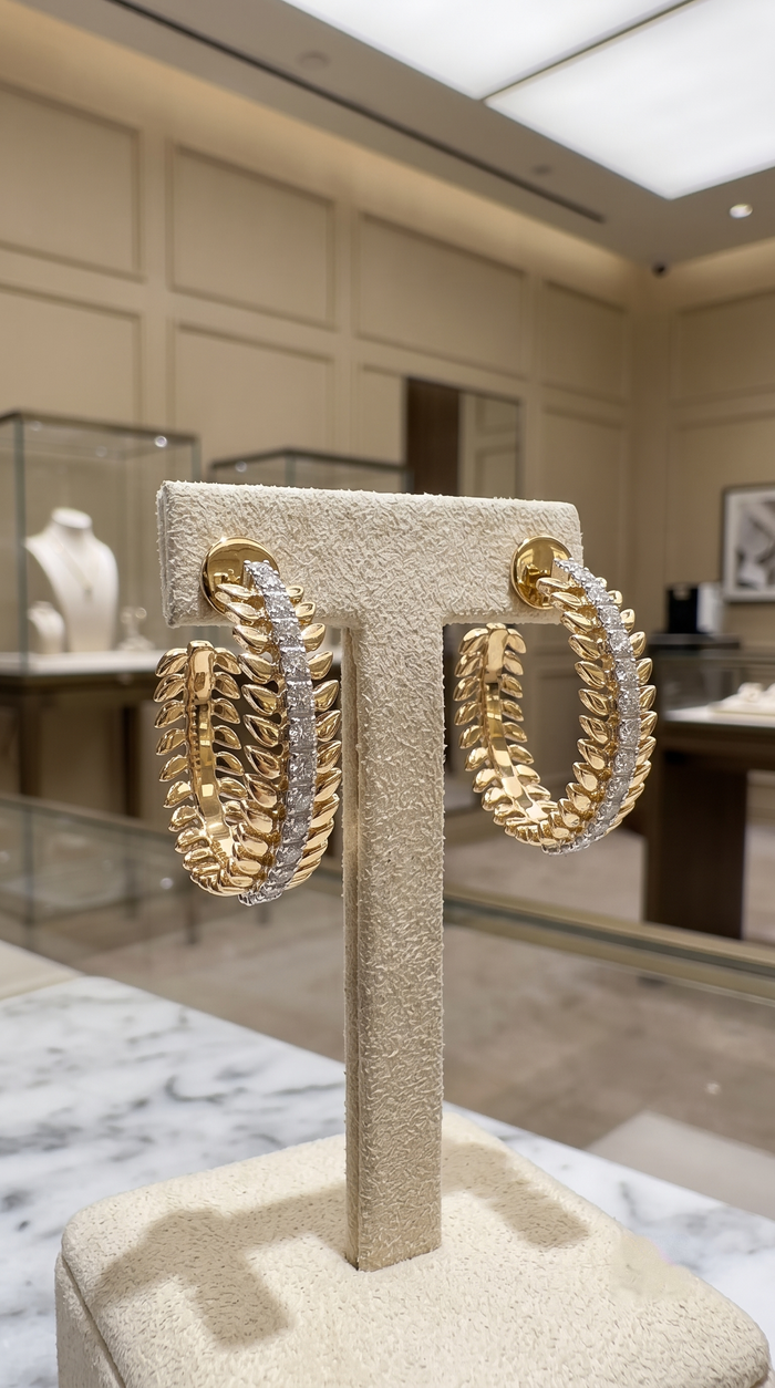 Leaf Link Diamond Hoop Earrings in 14K Yellow Gold