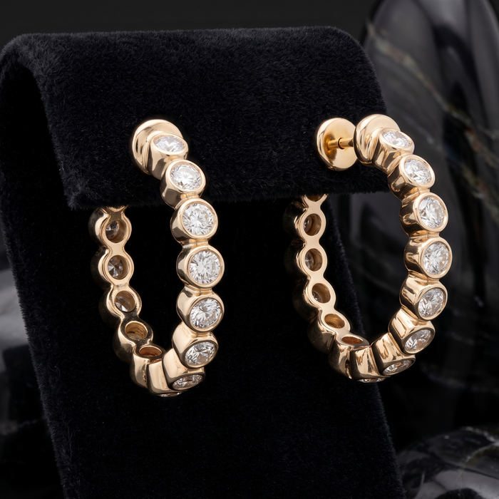 Round Diamond Aura Huggie Earrings in 14K Yellow Gold