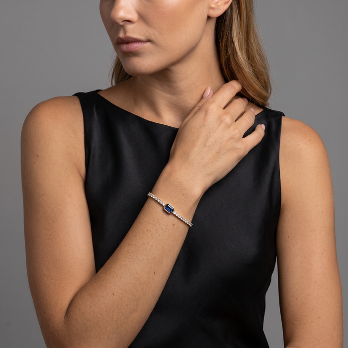 Dazzling Amethyst Tennis Bracelet in 18K Yellow Gold