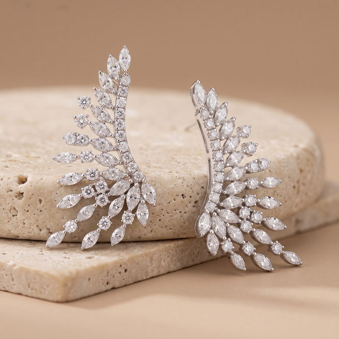 Radiant Wing Shaped Earrings in 18K Yellow Gold