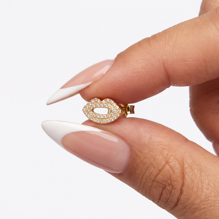 Diamond Lips Button Earrings in 14K Yellow Gold