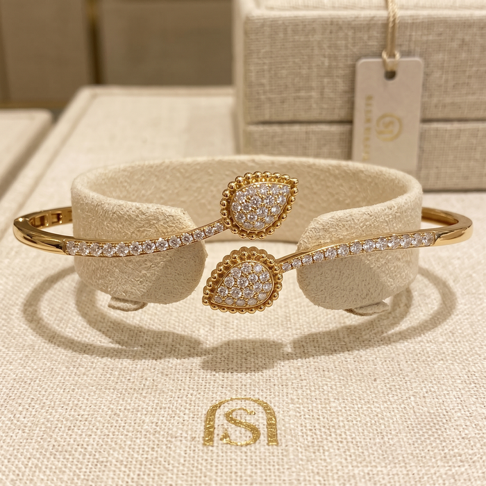 Diamond Nova Bangle Bracelet in 14K Yellow Gold