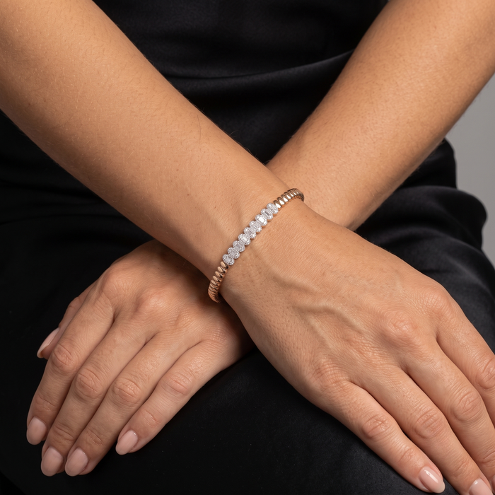 Opulent Line Diamond Accent Ridge Bracelet in 14K Yellow Gold