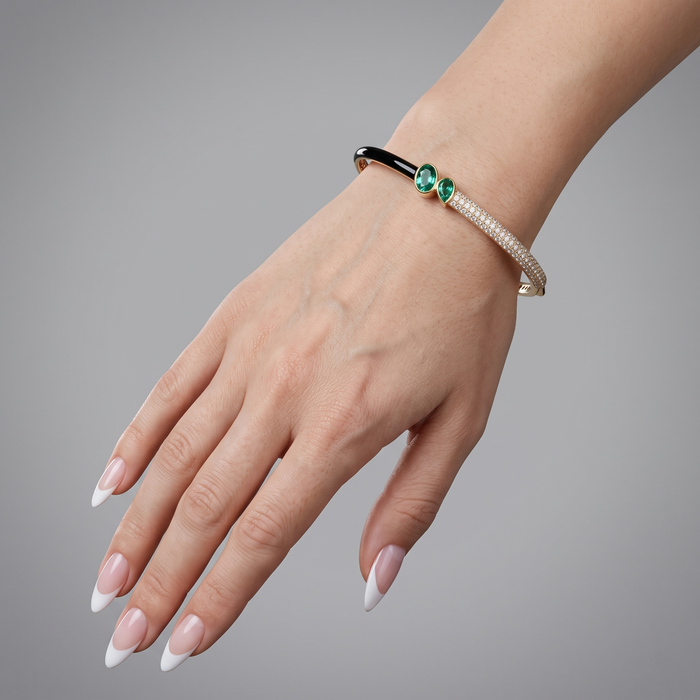 Supreme Diamond Bangle Bracelet in 14K Yellow Gold