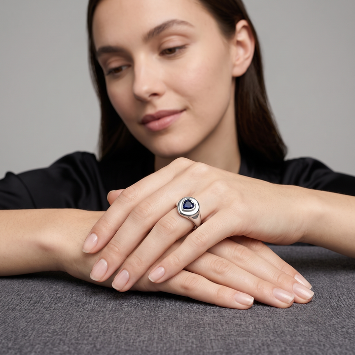 Elegant 14K White Gold Heart-Shaped Sapphire Ring