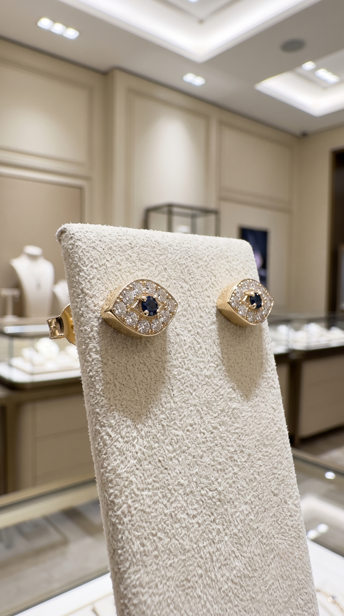 Unique Sapphire Diamond Stud Earrings in 14K Yellow Gold
