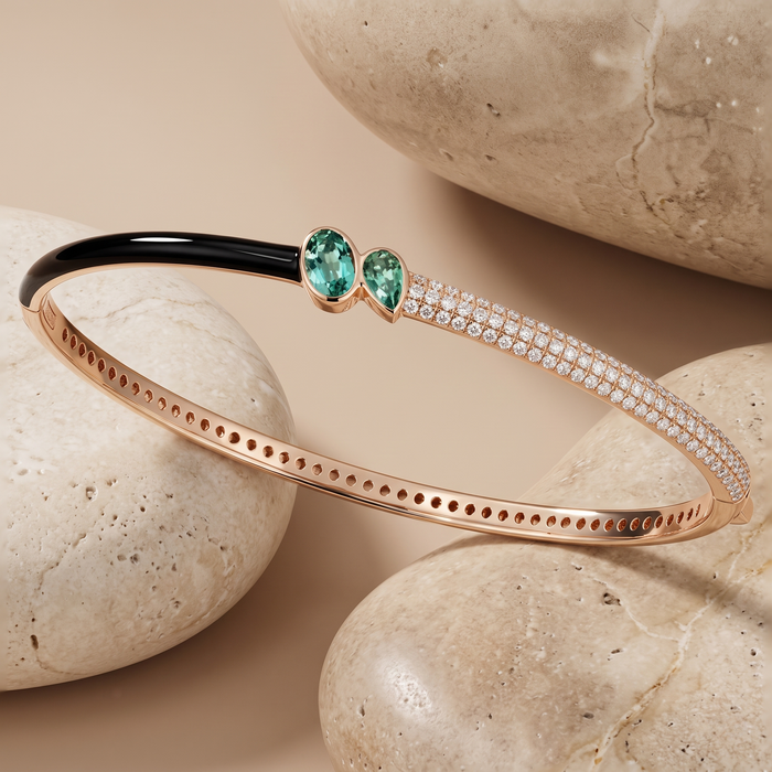 Supreme Diamond Bangle Bracelet in 14K Yellow Gold