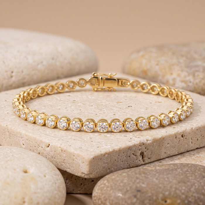 Radiant Diamond Yellow Gold Tennis Bracelet in 14K Gold