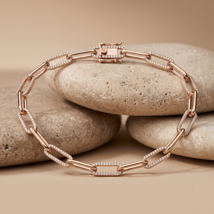 Diamond Paperclip Chain Bracelet in 14K Yellow Gold