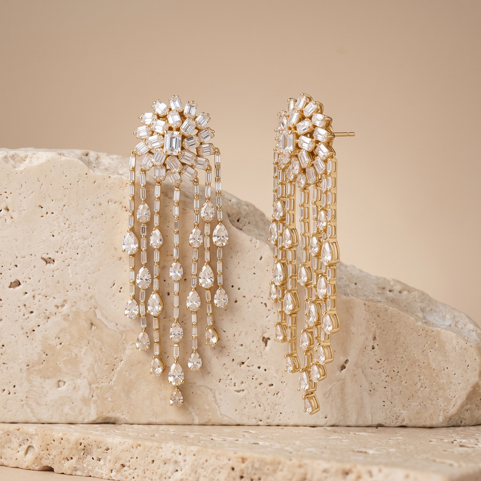 Round Diamonds Earrings in 18K White Gold