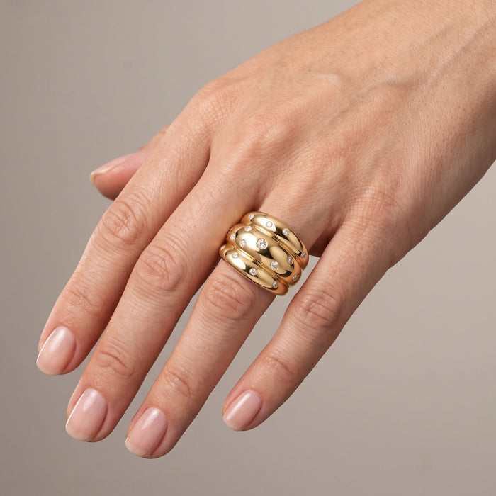 Scattered Diamond Bold Ring in 14K Yellow Gold