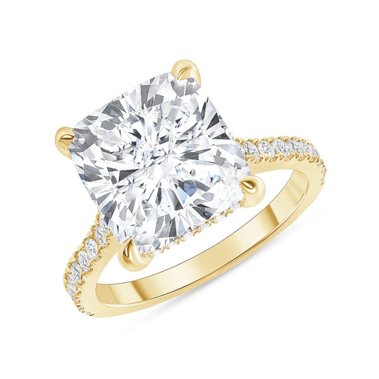 Radiant Cut Diamond Pave Band Solitaire Ring in 18K Gold