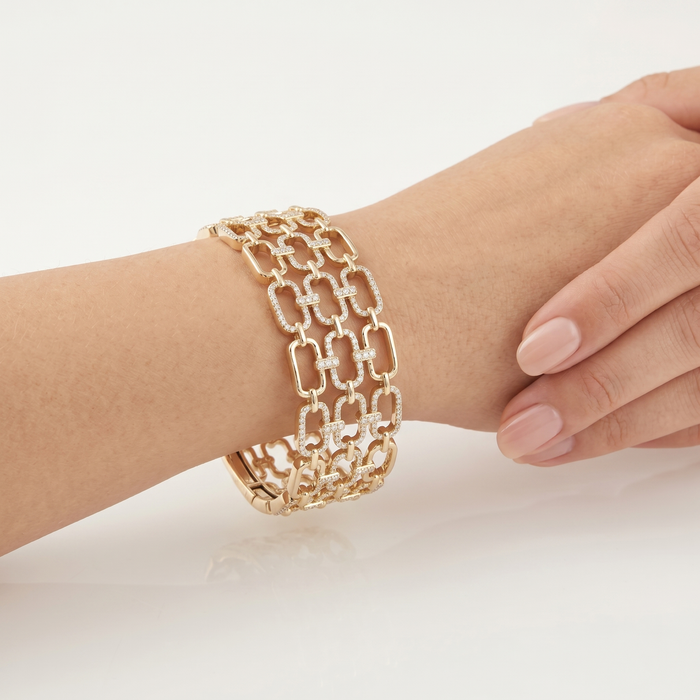 Nostalgia Diamond Bangle Bracelet in 14K Yellow Gold