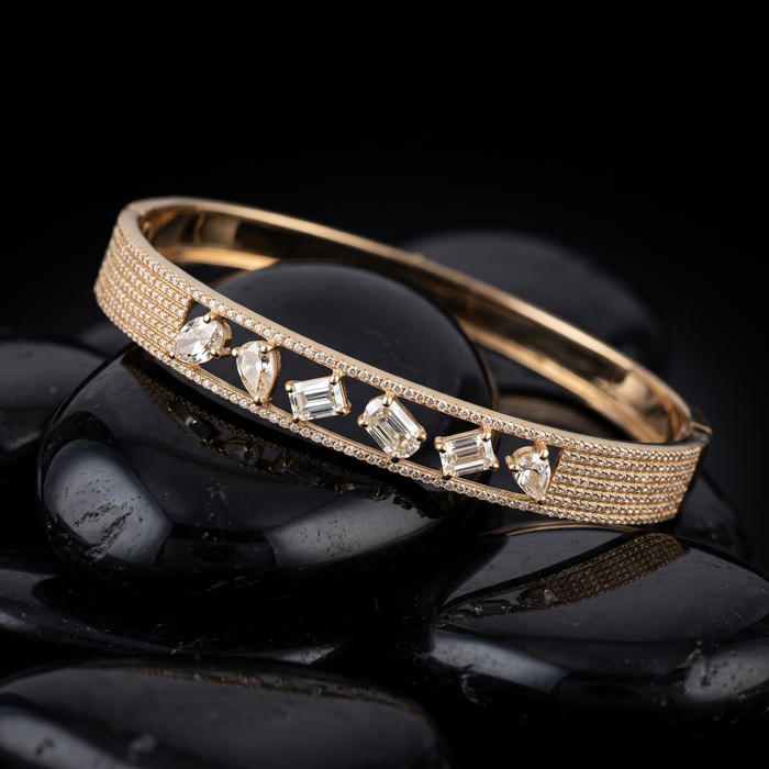 Aurora Classic Bangle Bracelet in 14K Yellow Gold
