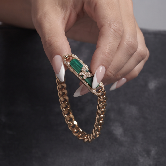 Malachite Butterfly Curb Chain Bracelet in 14K Yellow Gold