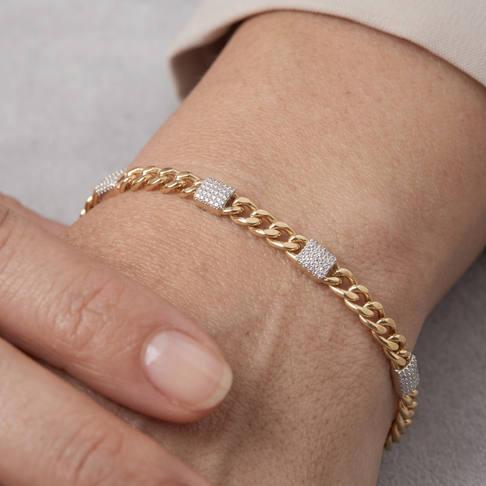 Stream Diamond Chain Link Bracelet in 14K Yellow Gold