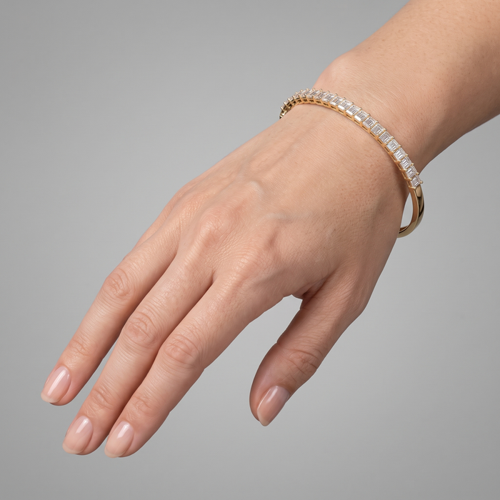 Bare Radiance Diamond Bangle Bracelet in 14K Yellow Gold